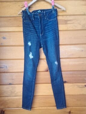 Hollister Dark Blue Distressed Skinny Jeans Sz 3